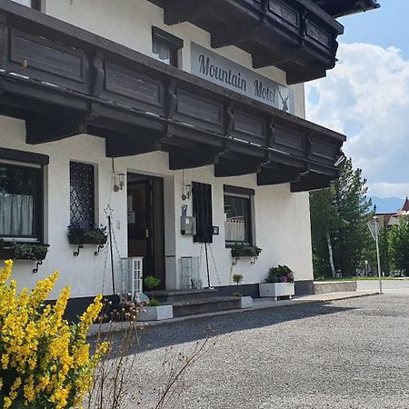 Mountain Motel ロイタシュ エクステリア 写真