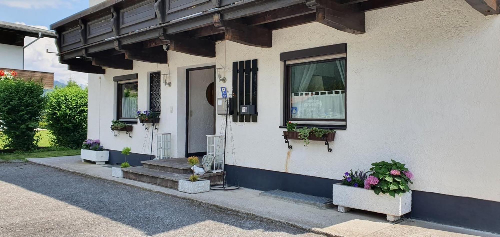 Mountain Motel ロイタシュ エクステリア 写真